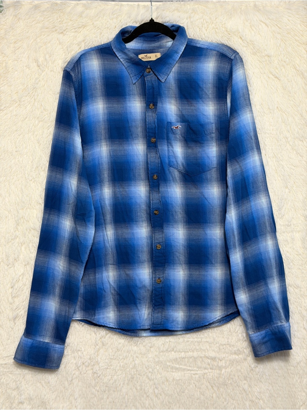Hollister Mens Plaid Button Down Shirt Size XL Blue Logo Cotton Indie Sleaze